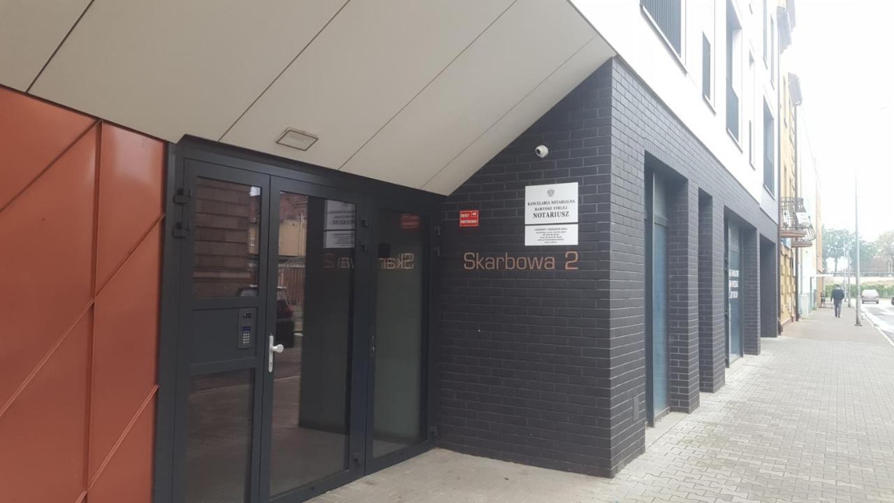 Apartament Skarbowa 1& Parking Лешно Экстерьер фото